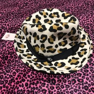 Cheetah print juicy couture hat